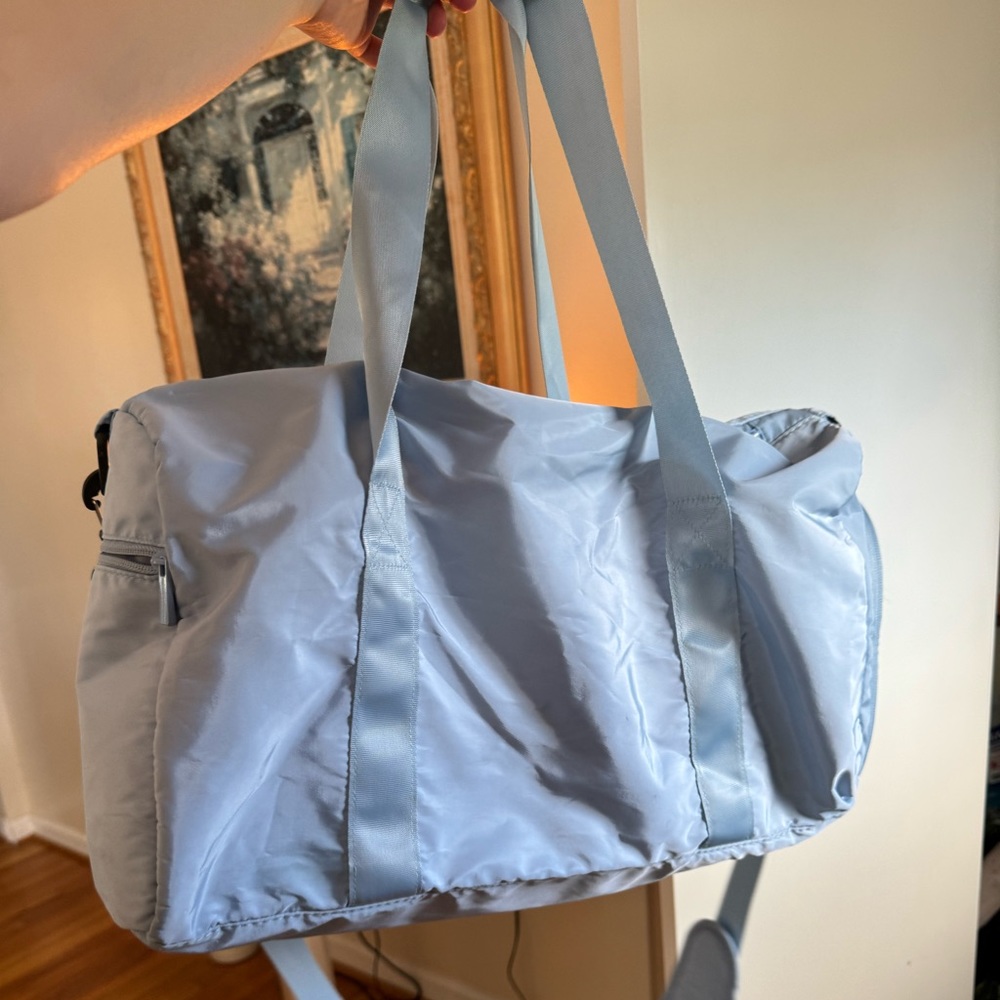 Small duffel bag with strap